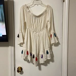 Off shoulder white dress size S